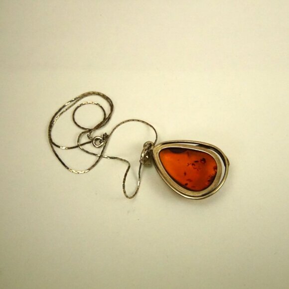Big Amber and 925 Silver Pendant With 18" Fine Chain - Amber Gift For Her - Picture 15 of 15